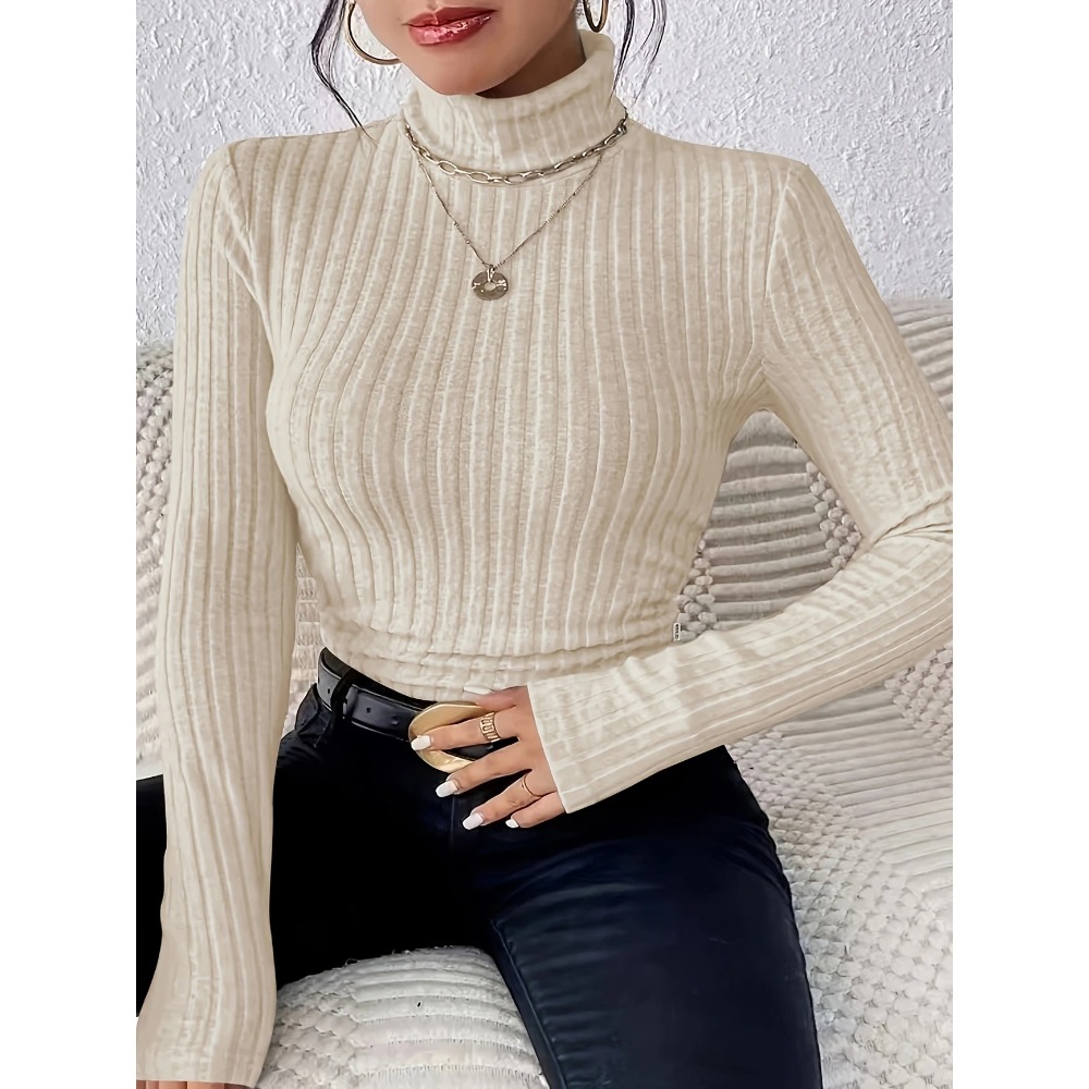 Ribbed Knit Sweater - Pull tricoté à col roulé et