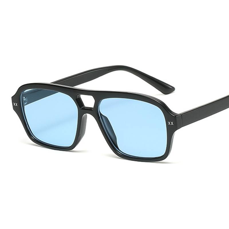 Lunettes de soleil à Rivets ca - Women'S Fashion Of The 70S avis et prix