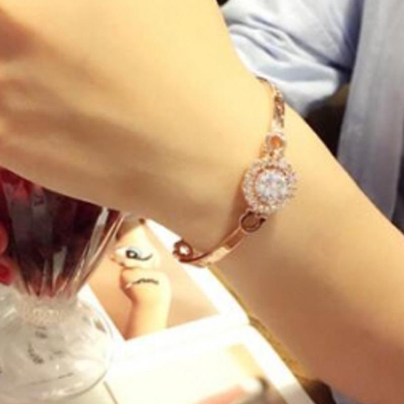 Bracelet en strass pour femmes - Women'S Fashion Retailers avis et prix