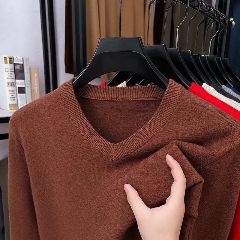 Pull en maille fine à col en V - Ribbed Knit Sweater avis et prix