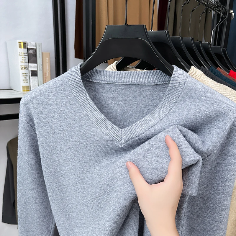 Pull en maille fine à col en V - Ribbed Knit Sweater avis et prix